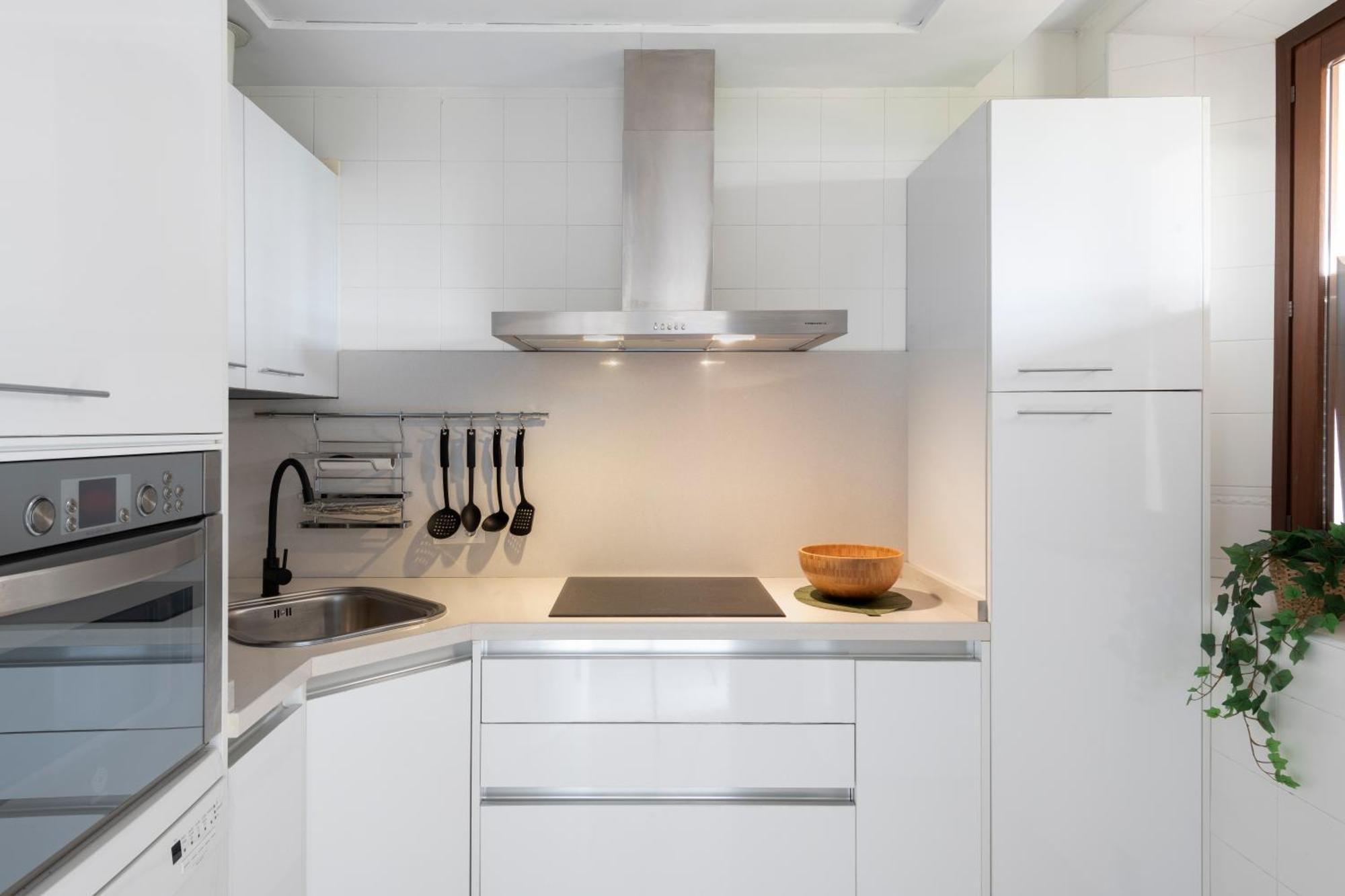 Magno Apartments San Laureano - Private Parking Included Севилья Экстерьер фото